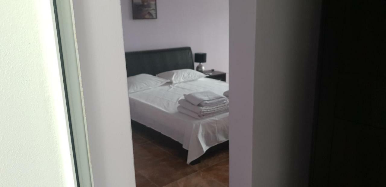 Свети Никола Hotell Sinemoretz Eksteriør bilde